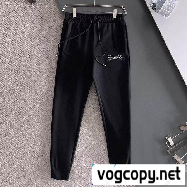 LOUIS VUITTON 偽物 セットアップ